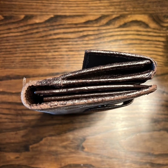 Gucci Wallet - Picture 6 of 13